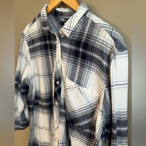 BDG Urban Outfitters Plaid Button Down Shirt - Picture 3 of 15